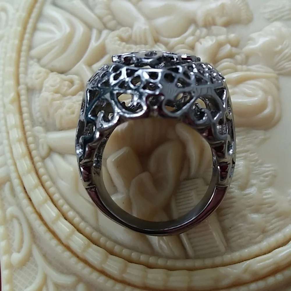 Stainless Steel Statement Outstanding Ring sz 9